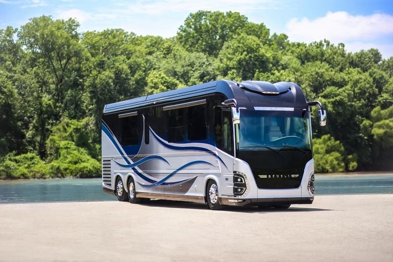 The Best Ways to See a Newell Coach Near You